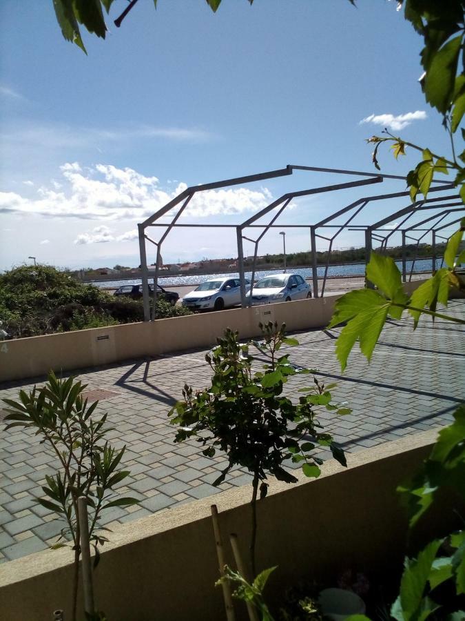 Apartman Edi Nin Exterior foto